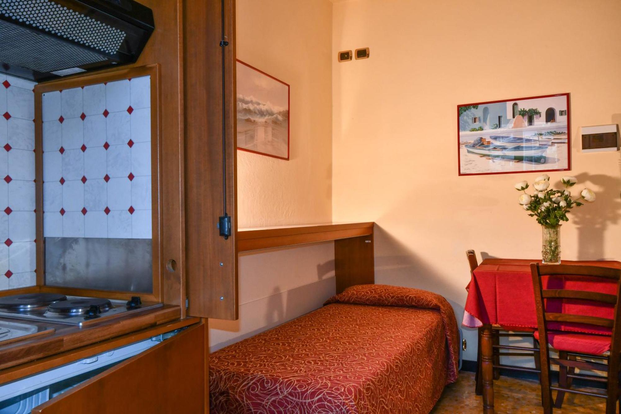 Hotel Residence Paradiso Moneglia Habitación foto